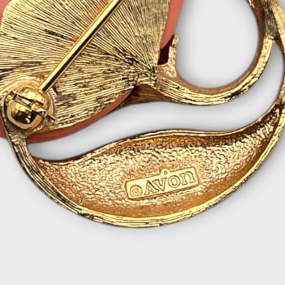 Vintage Avon Coral Rose Flower Brooch Gold Tone with Leaf Accent - Picture 4 of 6